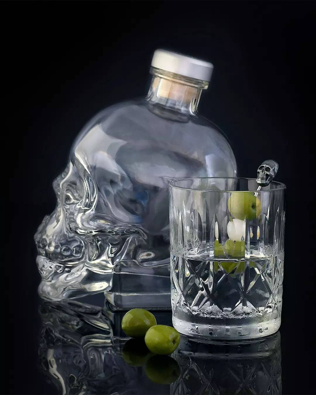 Dirty Vodka Martini With Crystal Head Vodka Wallpaper