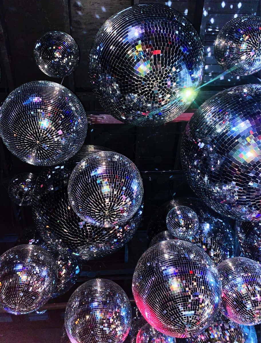 Disco Ball Spectacle Wallpaper