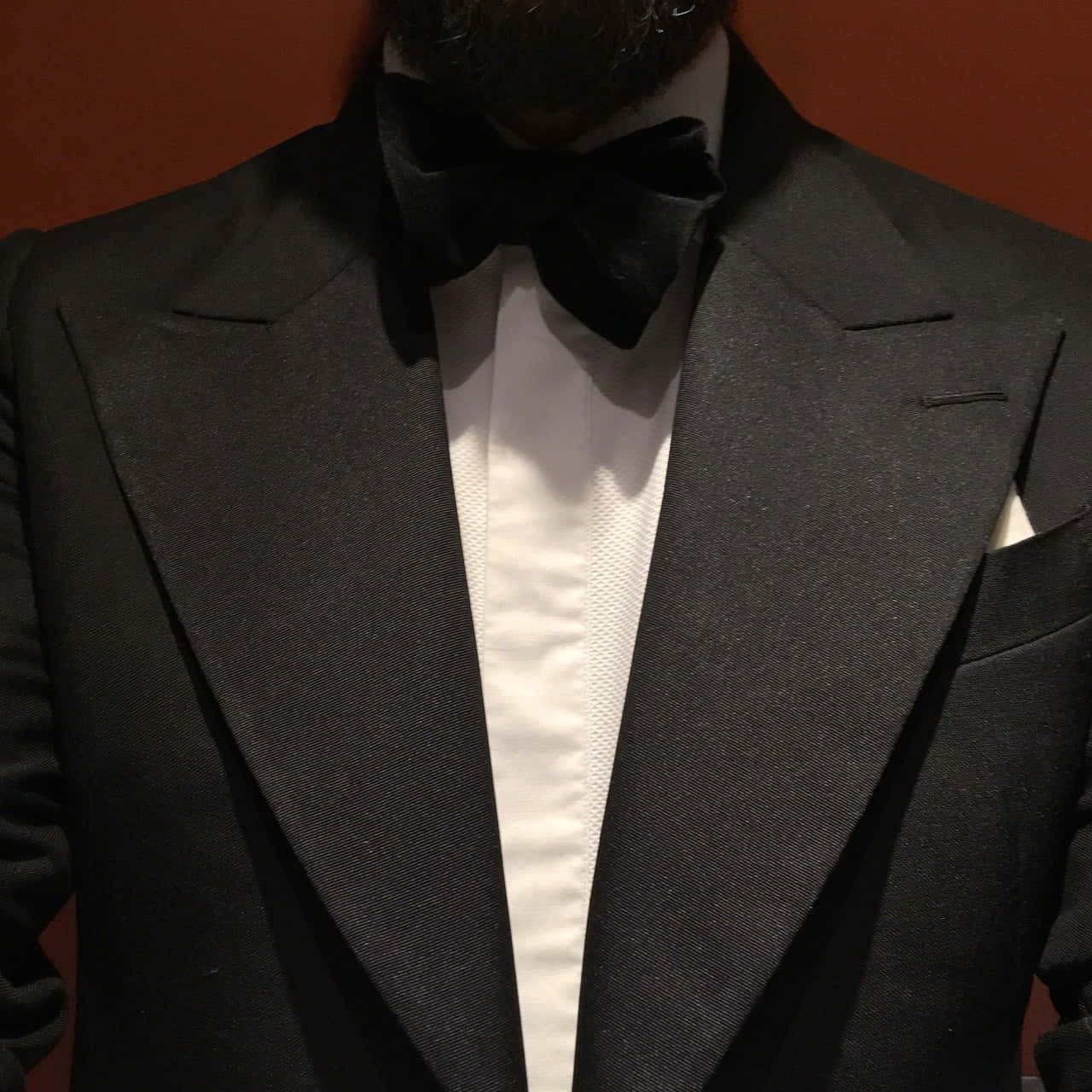 Dress To Impress For Your Black Tie Event!