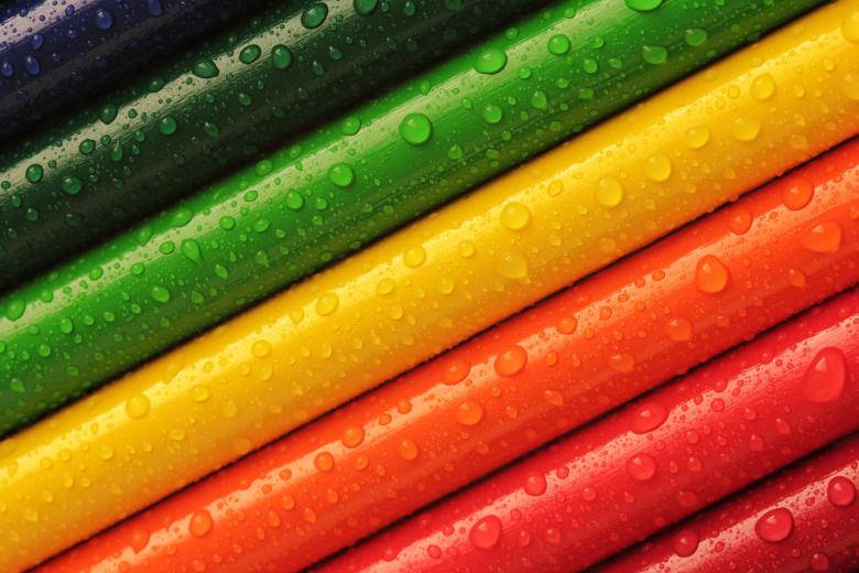 Droplets On Crayon Rainbow Stripes Wallpaper