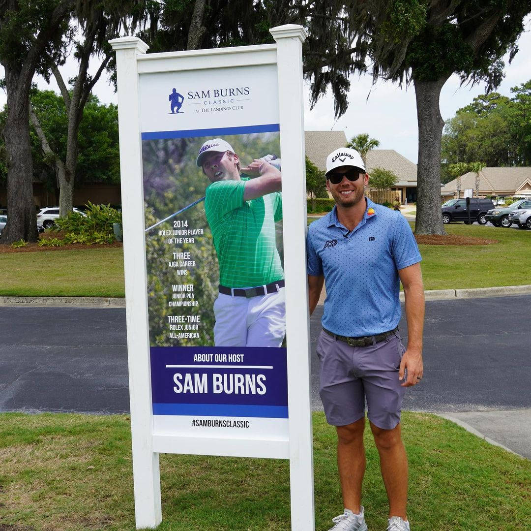 Dynamic Swing - Sam Burns At The Landings Club Wallpaper