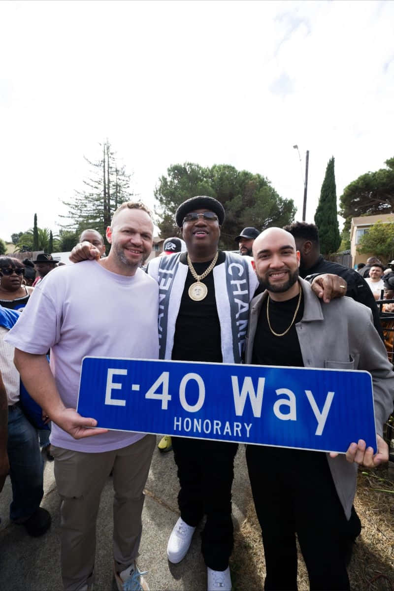 E40 Honorary Street Sign Celebration Wallpaper