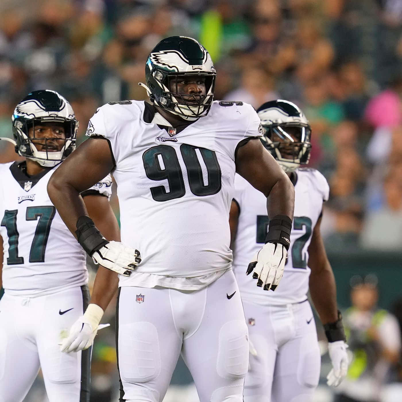 Eagles Defensive Lineman On Field Wallpaper