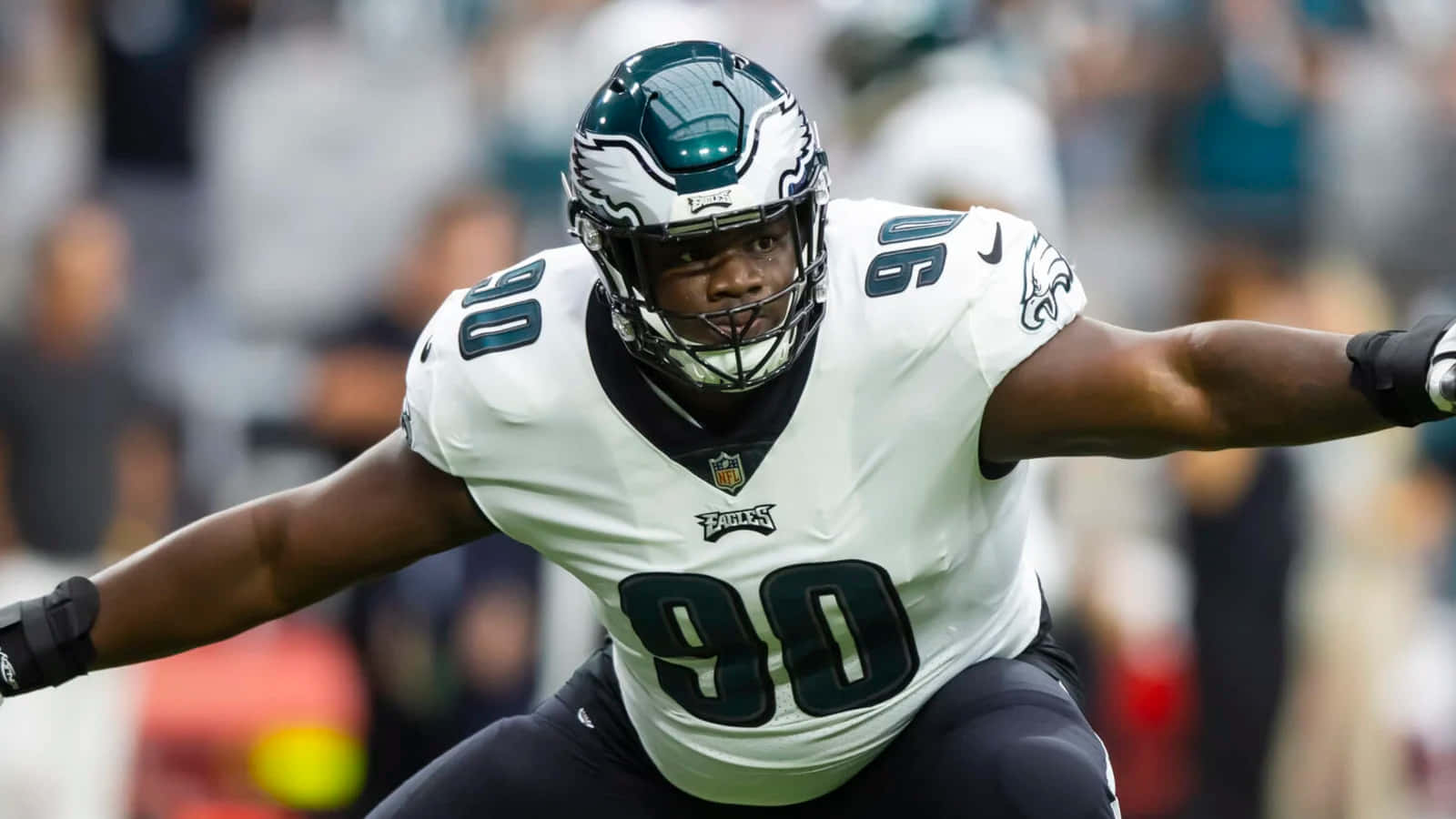 Eagles Defensive Linemanin Action.jpg Wallpaper