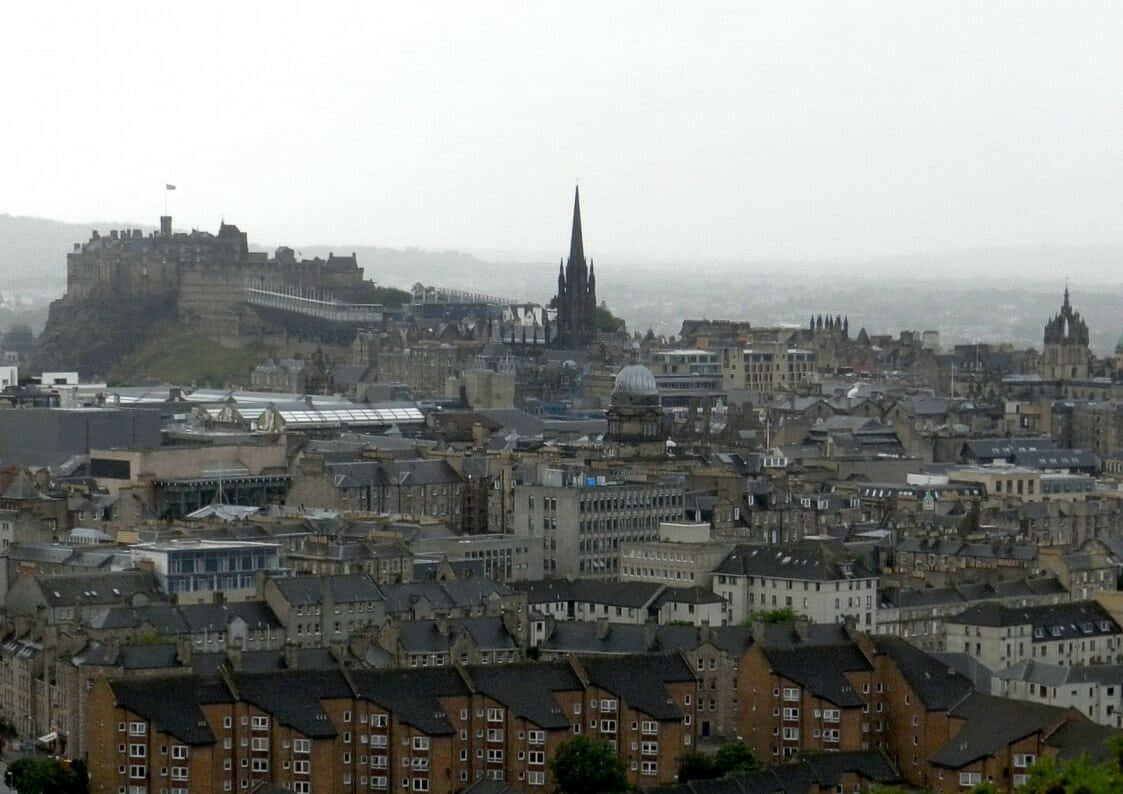 Edinburgh Cityscape View Wallpaper