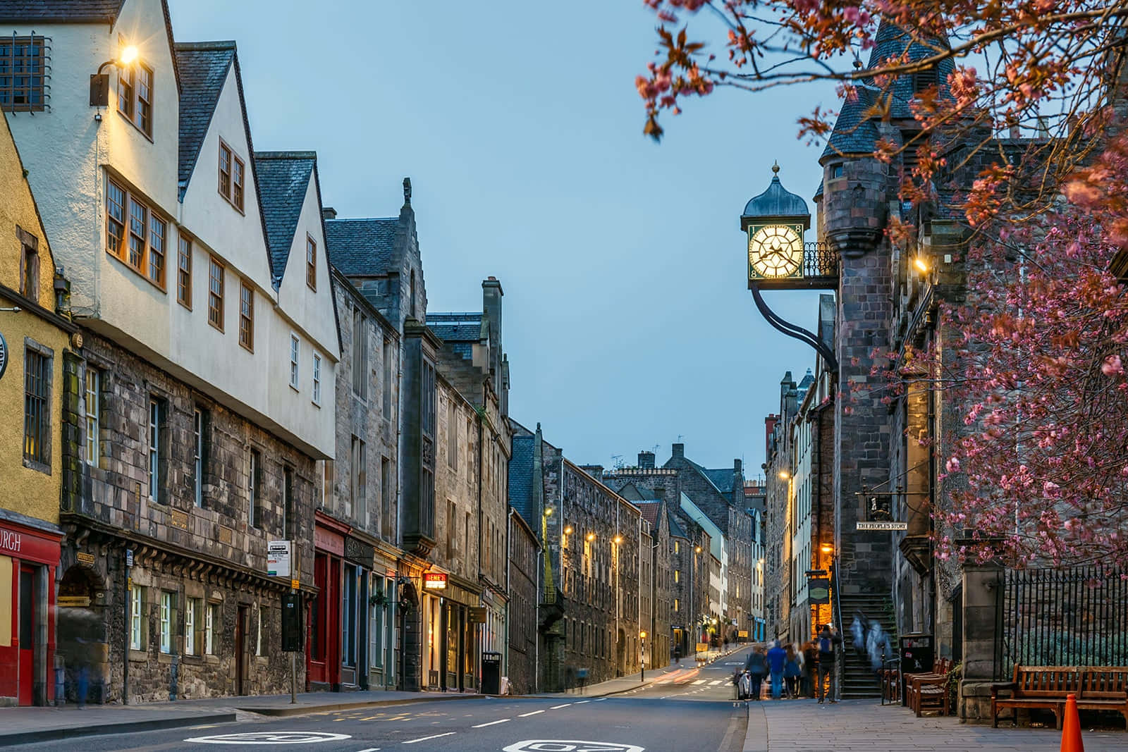 Edinburgh Royal Mile Dusk Wallpaper