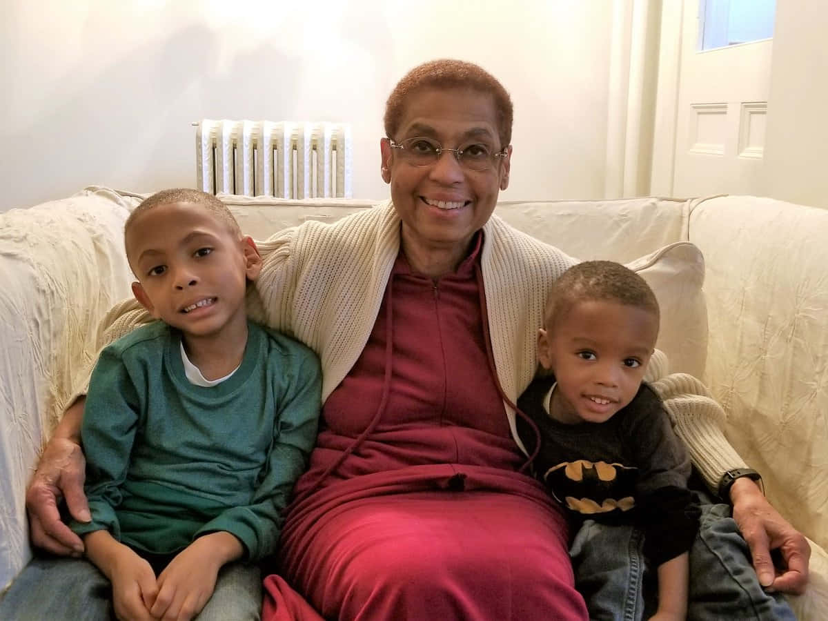 Eleanor Holmes Norton With Two Young Boys Wallpaper