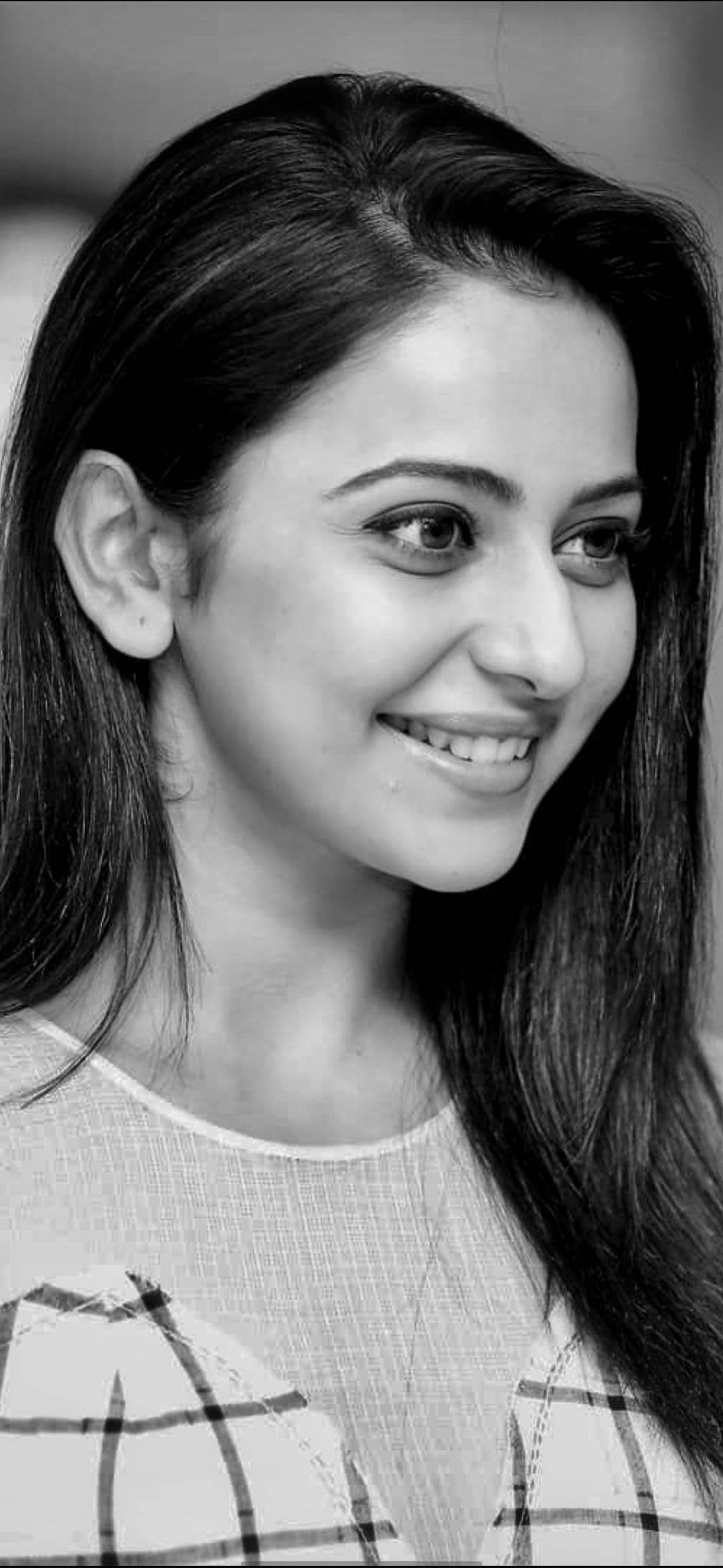 Elegance In Monochrome: A Stunning Portrait Of A Telugu Heroine Wallpaper