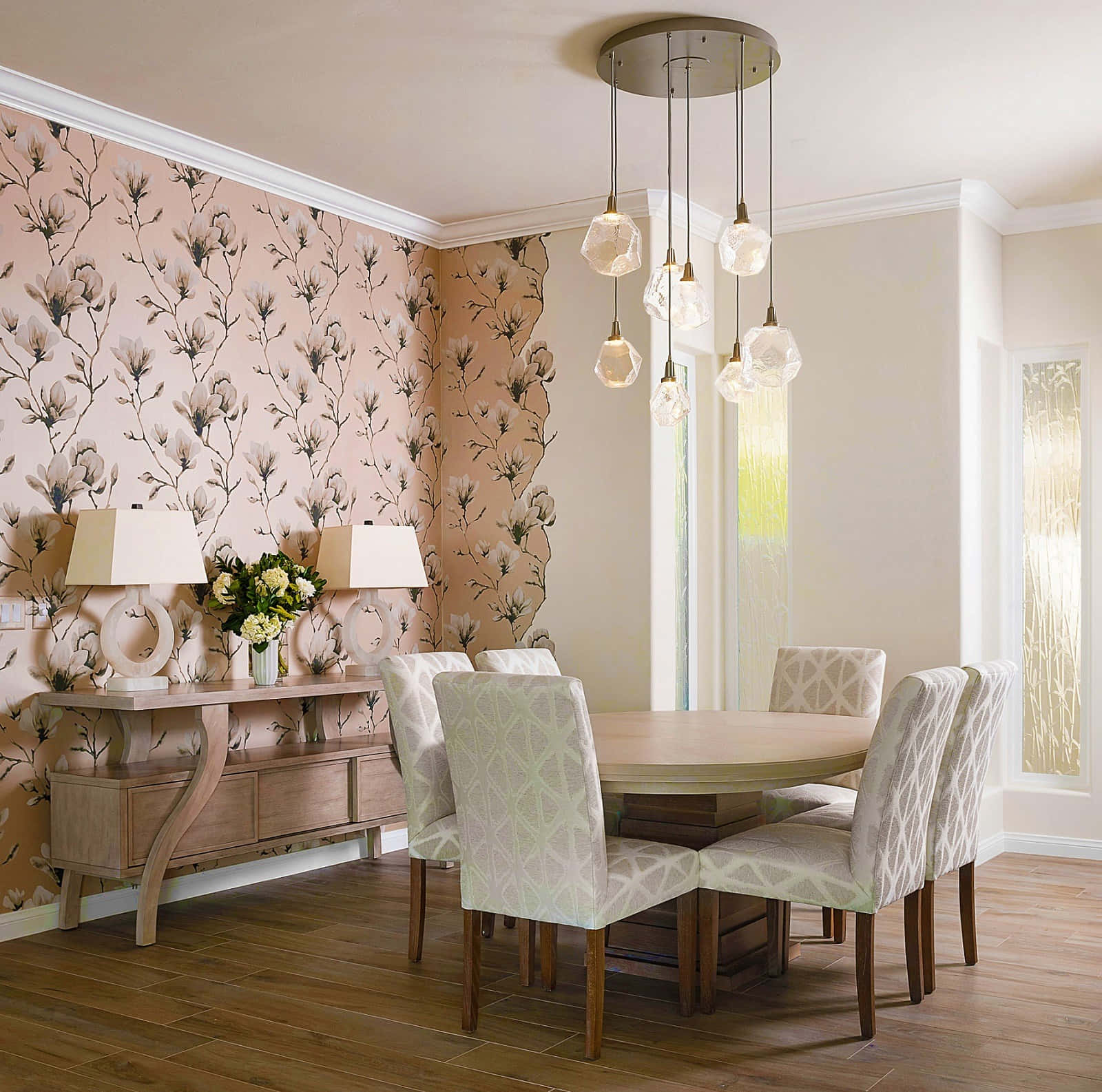 Elegant Dining Room Pendant Lighting Wallpaper