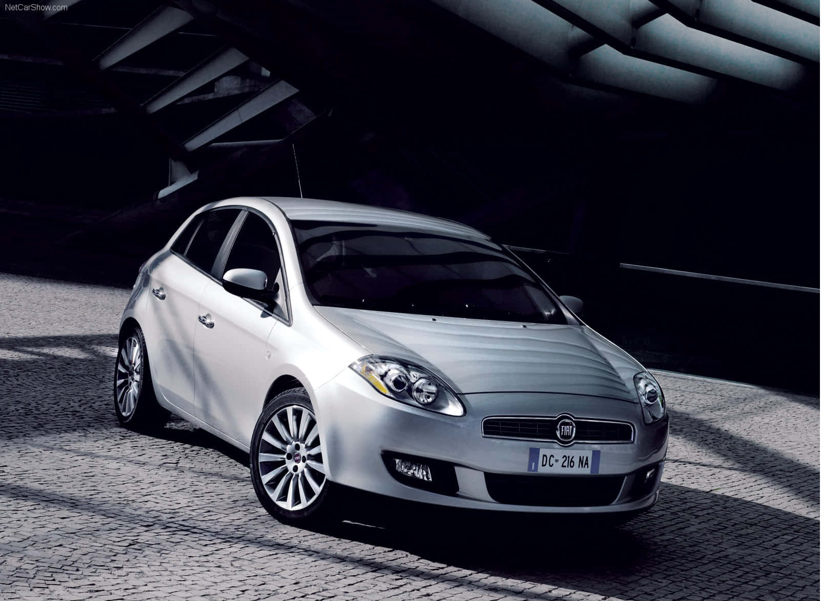 Elegant Fiat Bravo In Pristine Condition Wallpaper