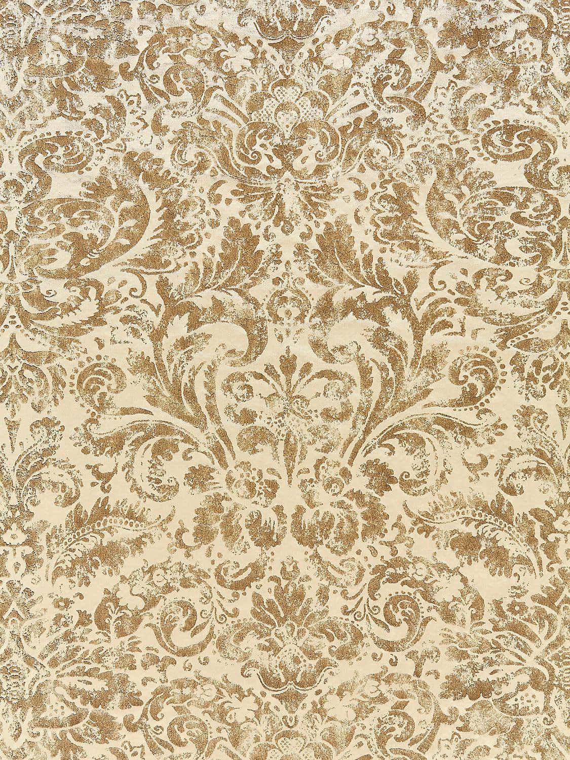 Elegant Golden Damask Pattern Wallpaper