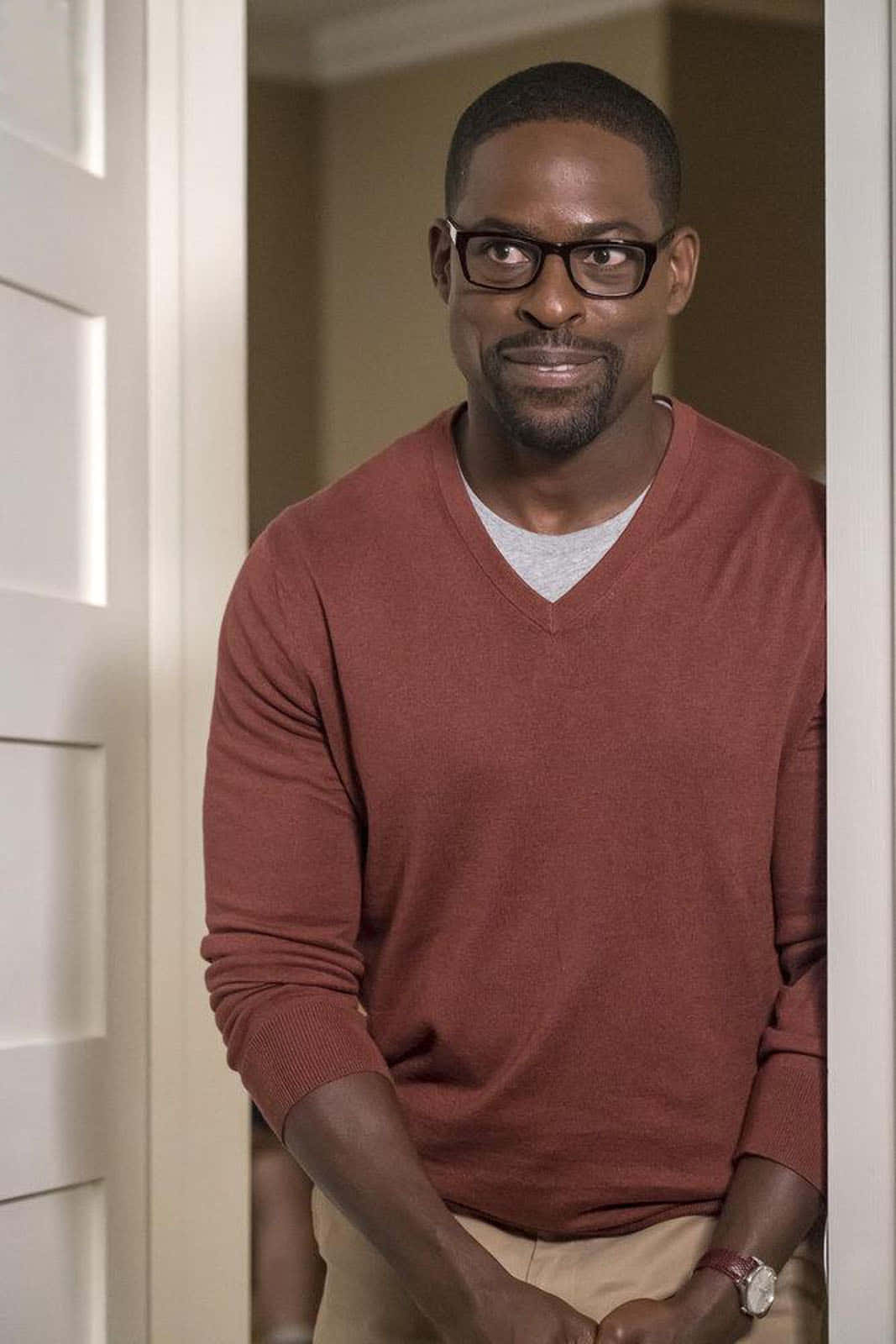 Elegant Portrait Of Sterling K. Brown Wallpaper