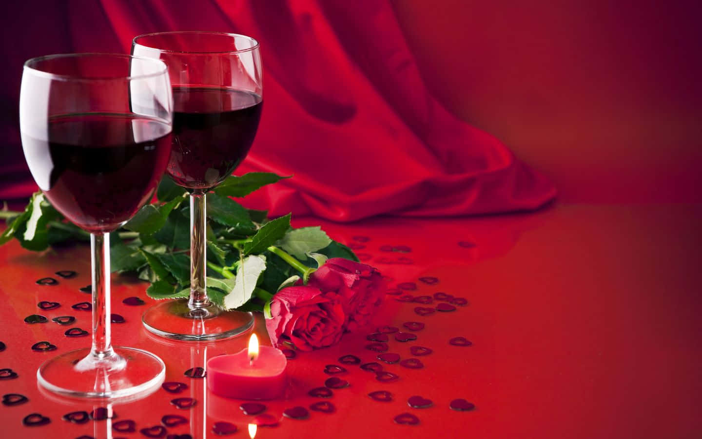 Elegant Red Wine Glass Wallpaper