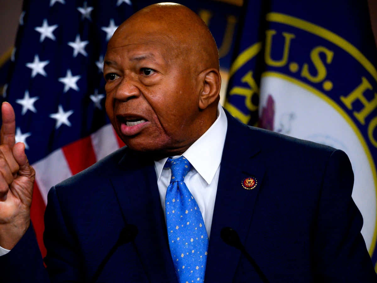 Elijah Cummings Speaks In Front Of American Flag Wallpaper