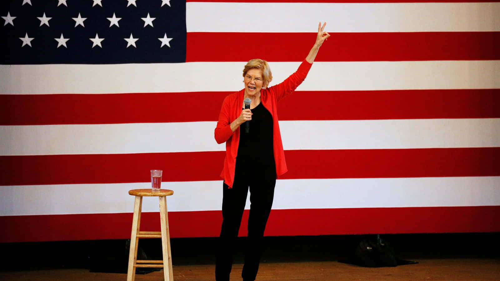 Elizabeth Warren With Peace Sign Wallpaper