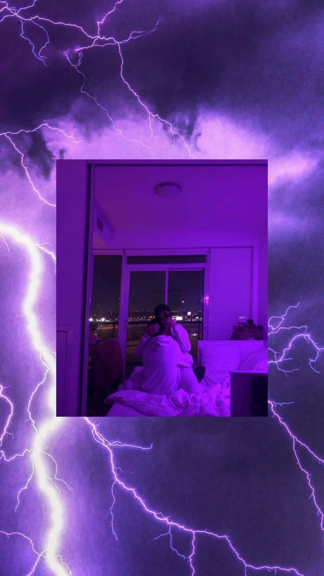 Embrace The Purple Baddie Aesthetic Wallpaper