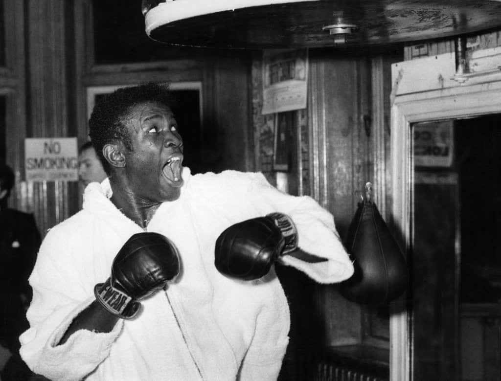 Emile Griffith Jacket Gloves Wallpaper