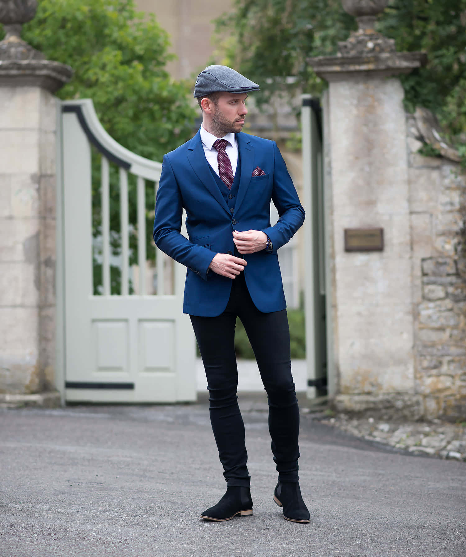 Enhance Your Formal Dress Code With A Navy Blue Blazer. Wallpaper