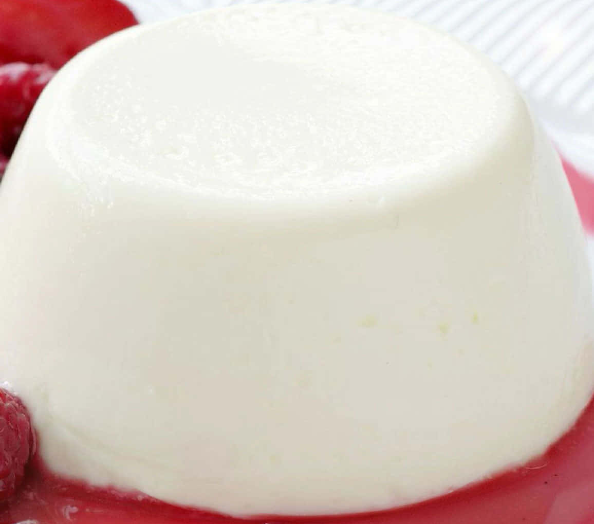 Enjoy A Creamy Blancmange For Dessert! Wallpaper