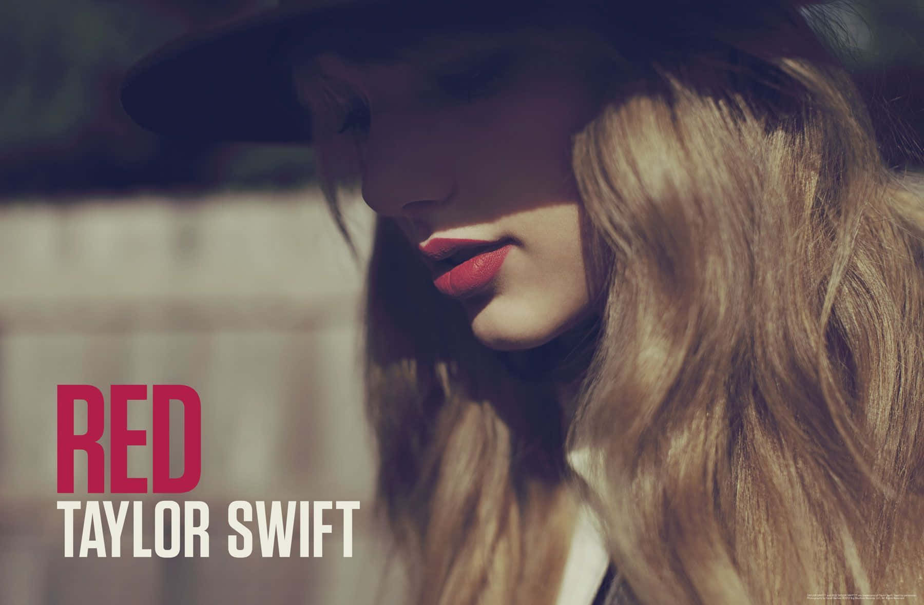 Enjoy Taylor Swift's Red Re-recorded Album Wallpaper