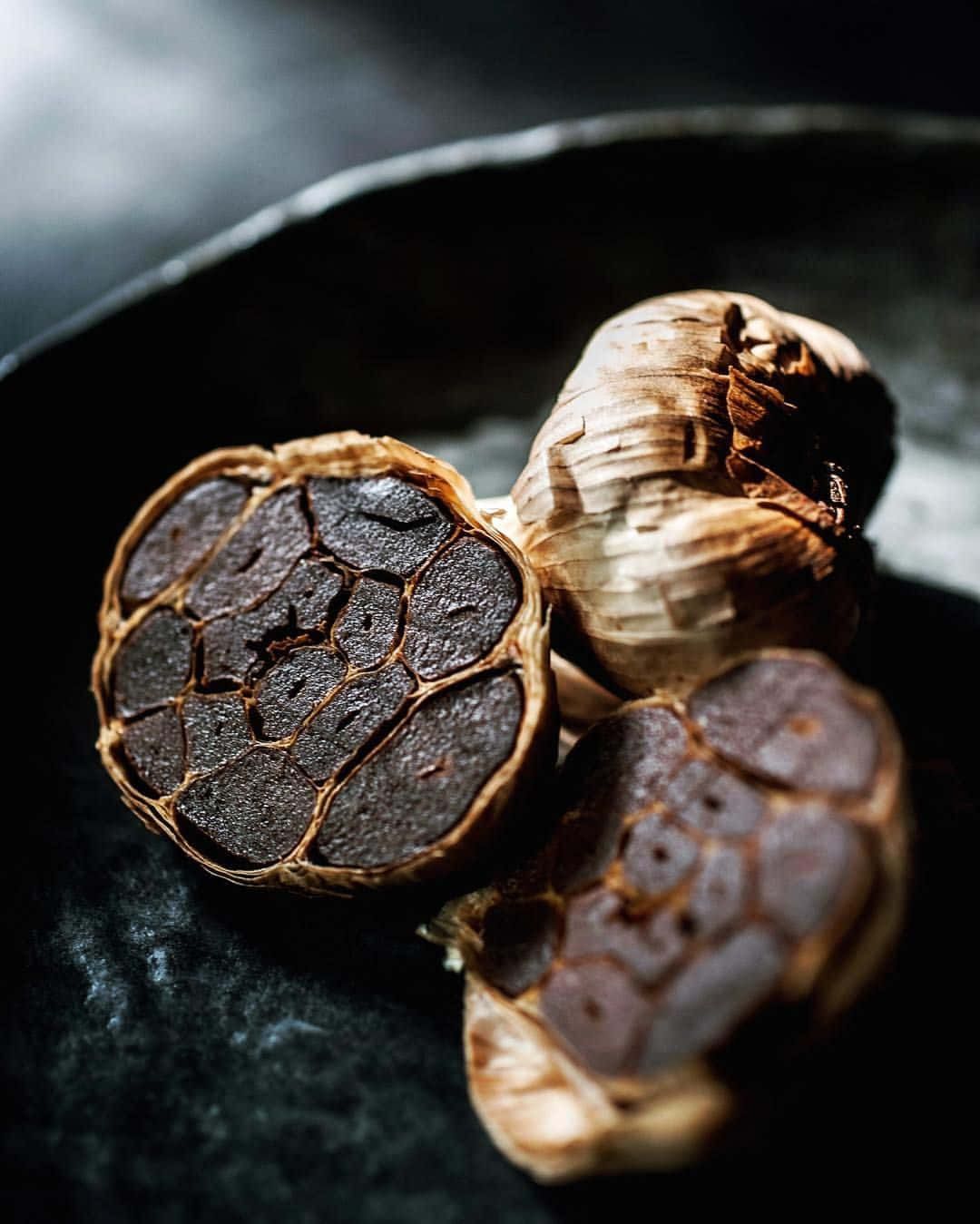 Enjoy The Savoury And Sweet Tastes Of Black Garlic Wallpaper