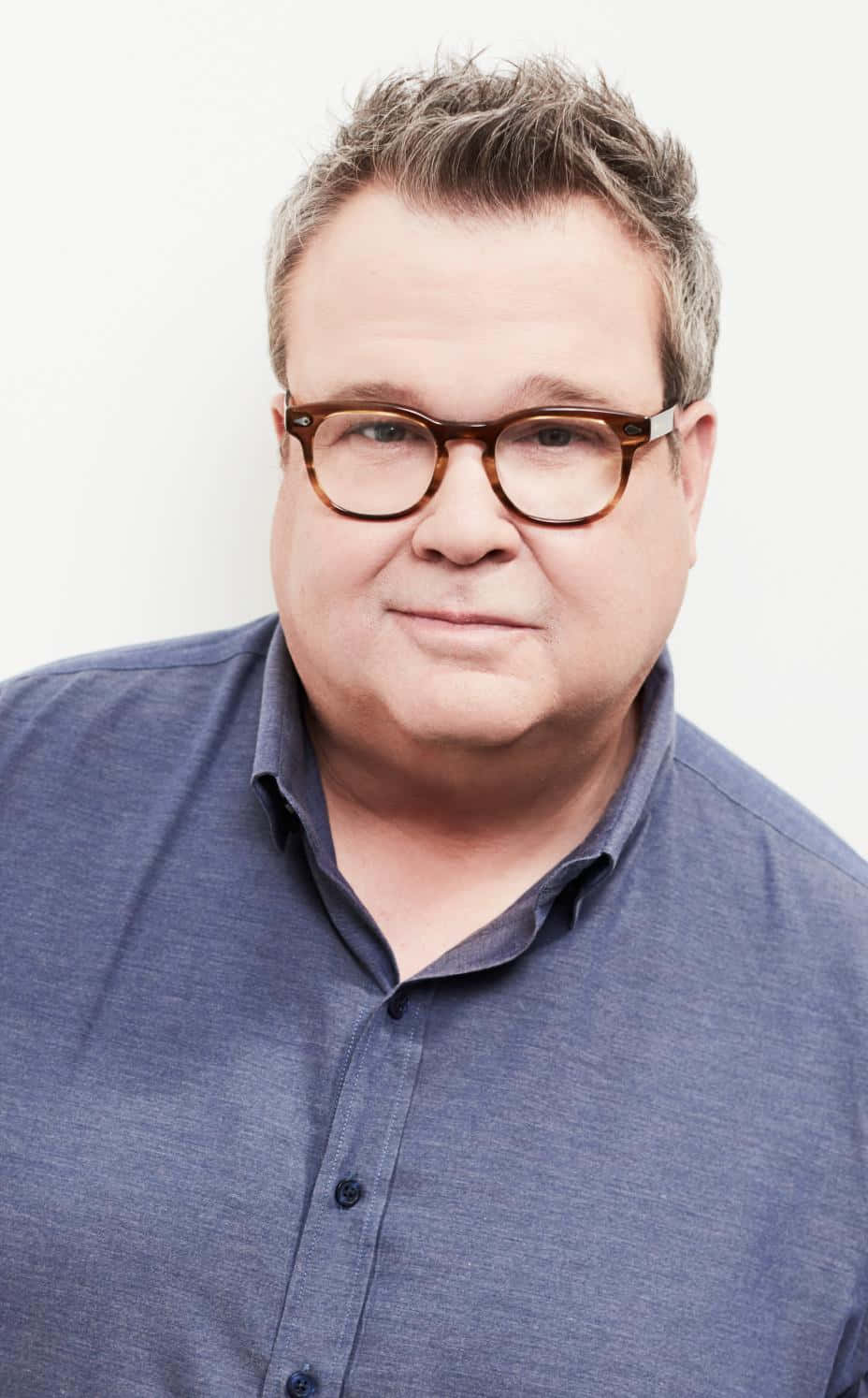 Eric Stonestreet 928 X 1494 Wallpaper