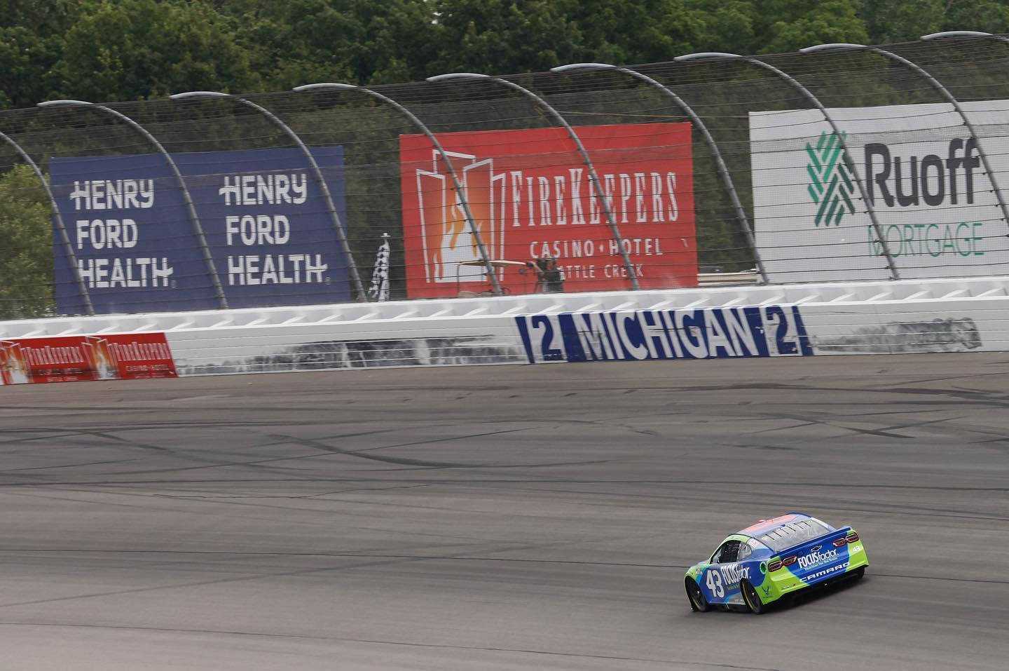 Erik Jones' Car Inside The Circuit Wallpaper