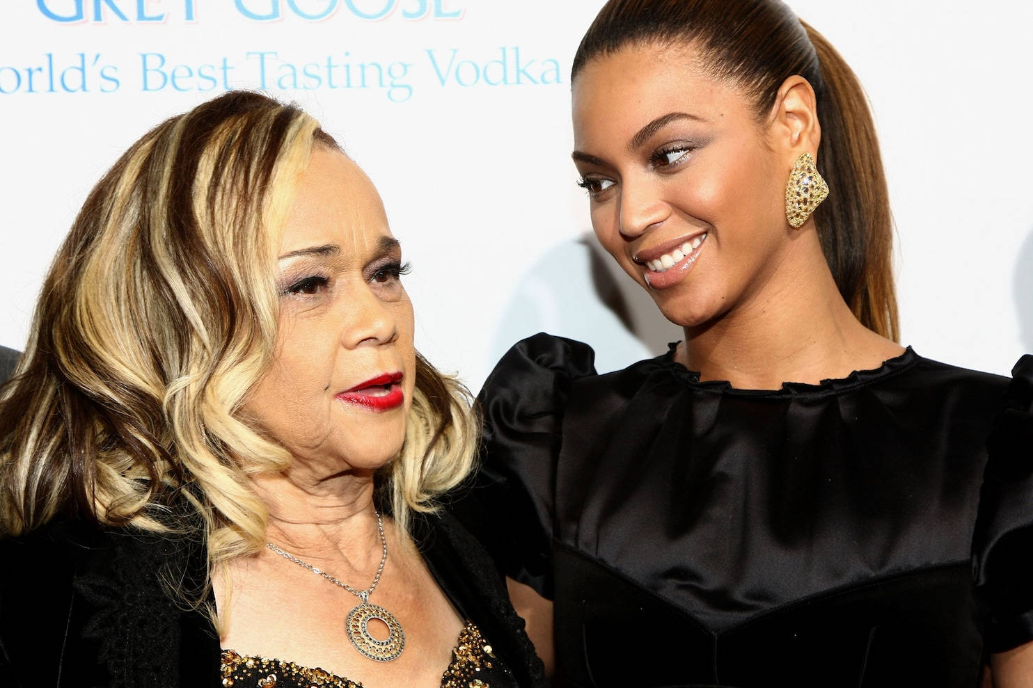 Etta James And Beyoncé Wallpaper