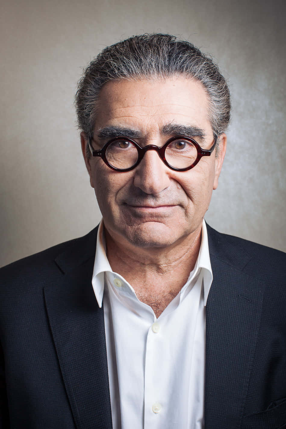 Eugene Levy 950 X 1425 Wallpaper