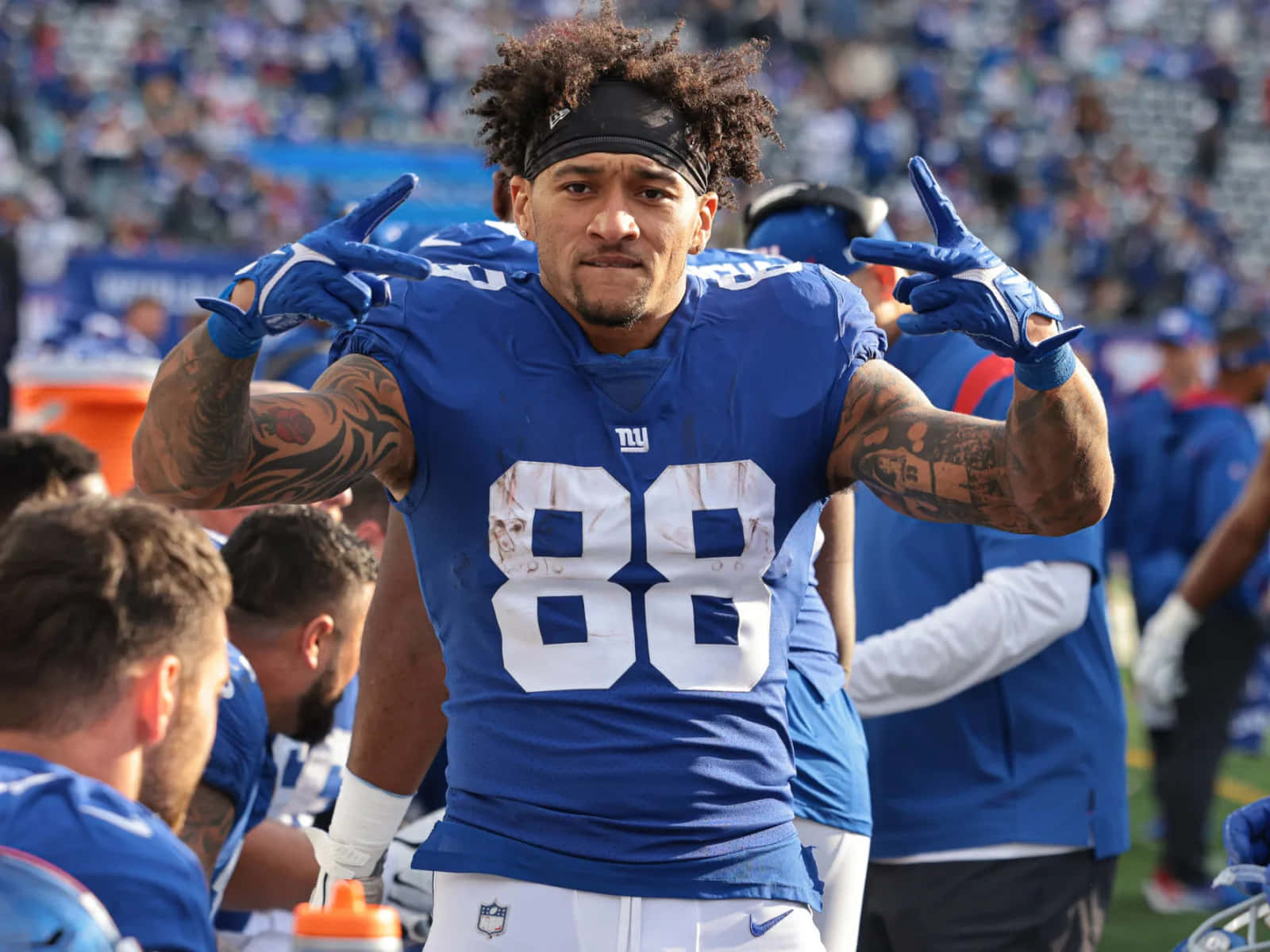 Evan Engram Celebratingon Field Wallpaper