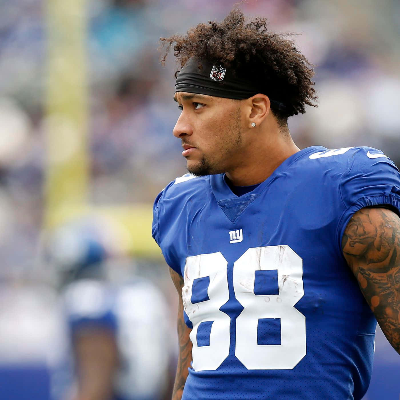 Evan Engram New York Giants Sideline Look Wallpaper