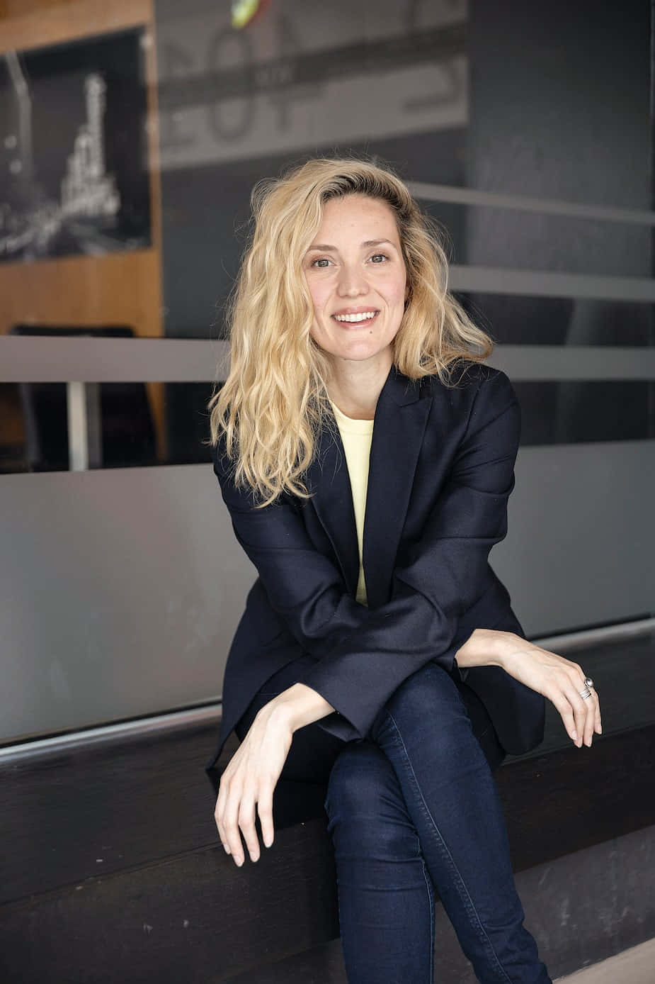 Evelyne Brochu Smiling Portrait Wallpaper