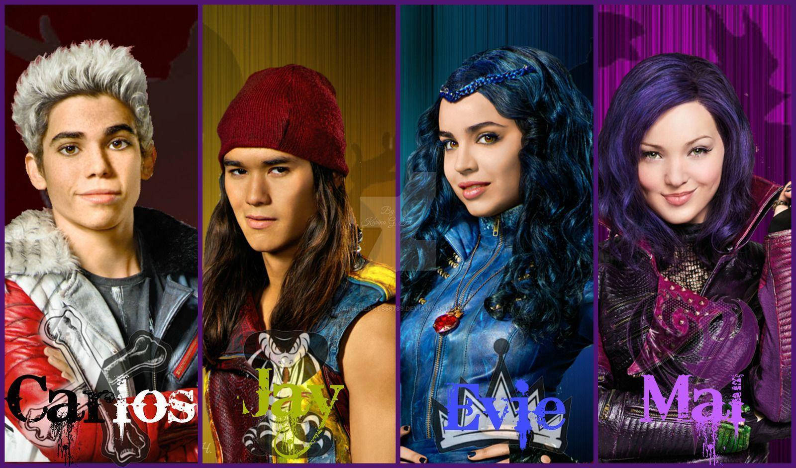 Evie And Squad Photo Grid Descendants Wallpaper