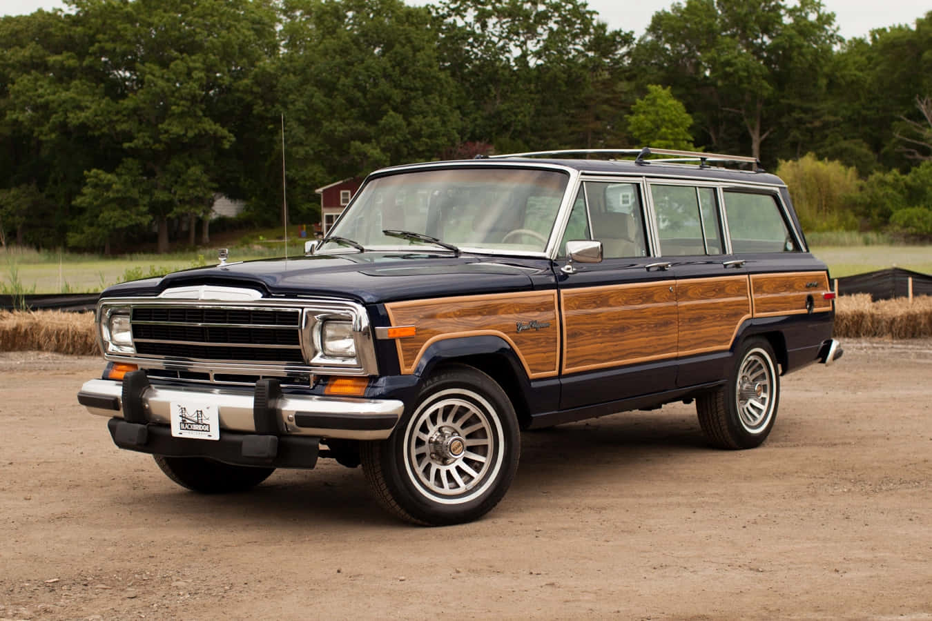 Experience Adventure With The Legendary Jeep Wagoneer Wallpaper