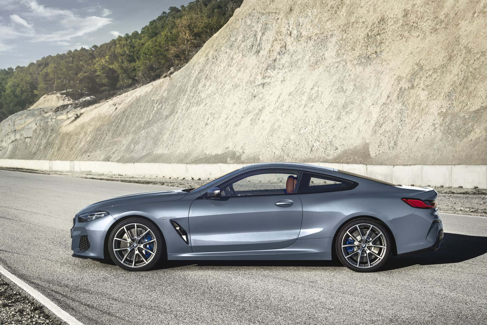 Experience The Unmatched Elegance Of Bmw 8 Series Wallpaper