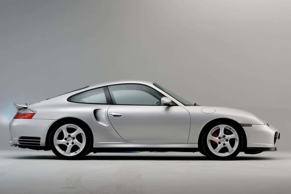 Exquisite Porsche 996 In A Classic Sporty Design Wallpaper