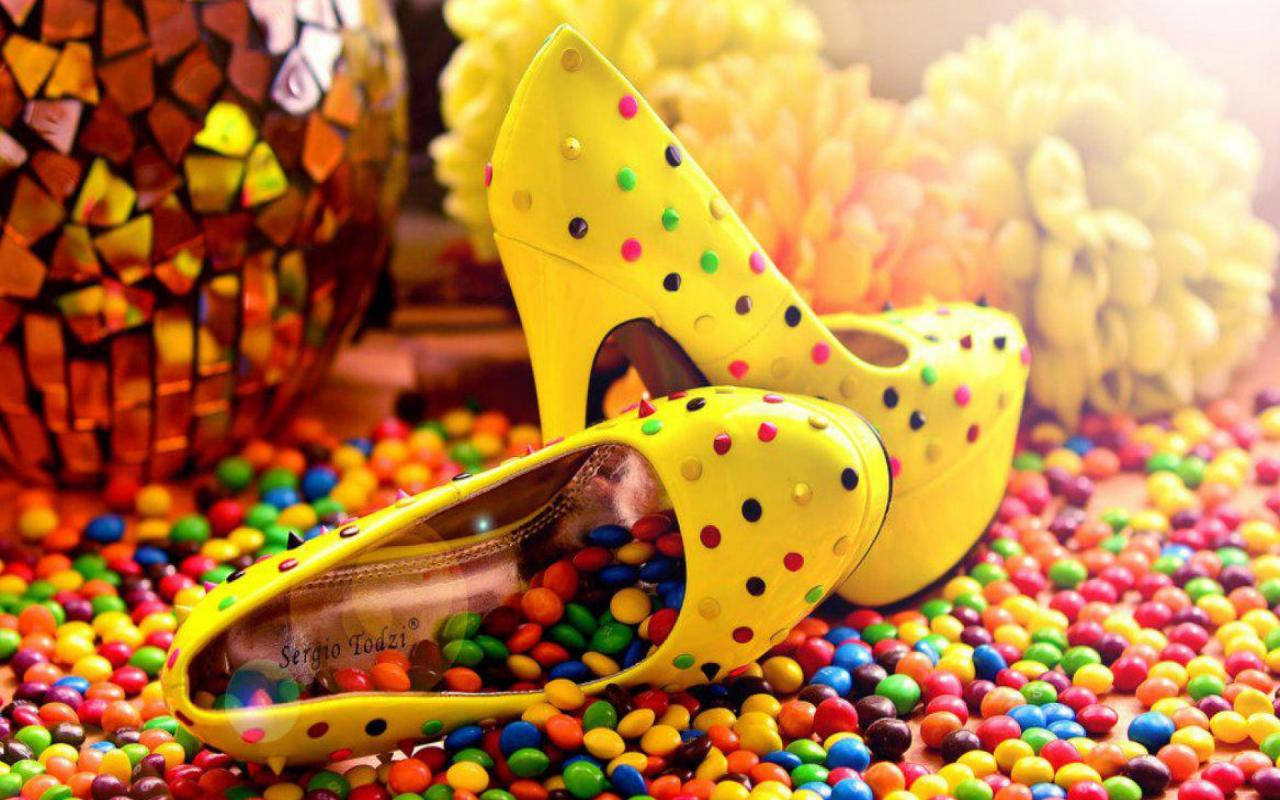 Fabulous Heels On Candies Wallpaper