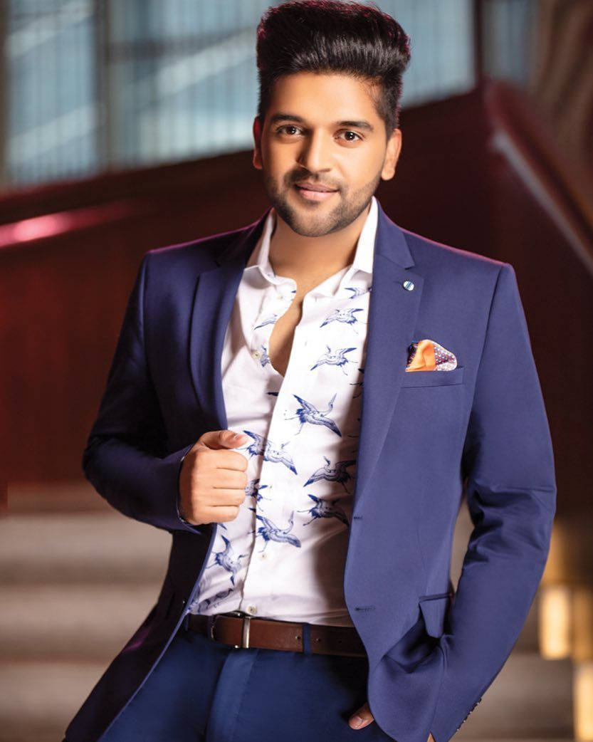 Fancy Suit Guru Randhawa Wallpaper