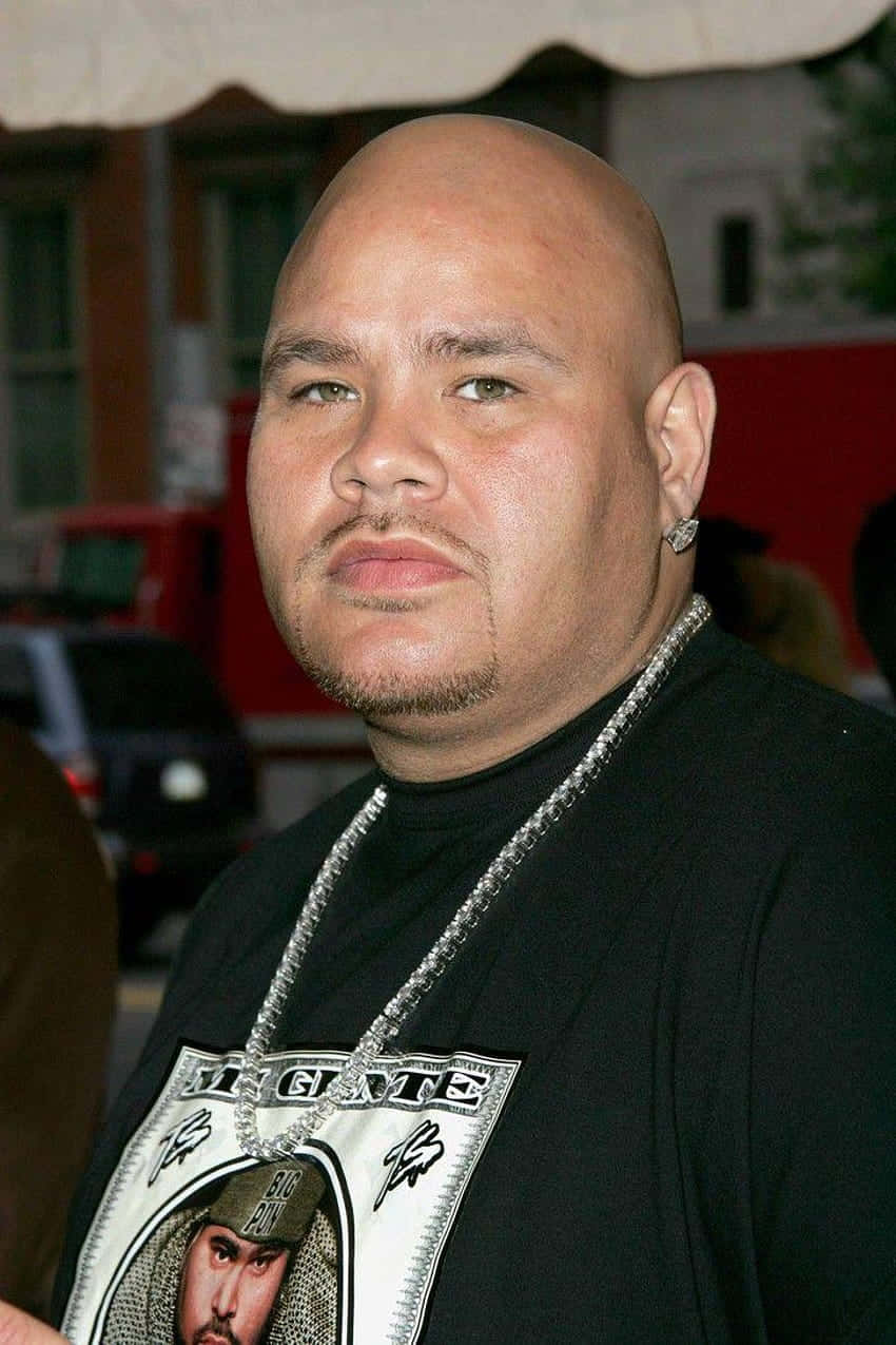 Fat Joe Portraitwith Chain Wallpaper