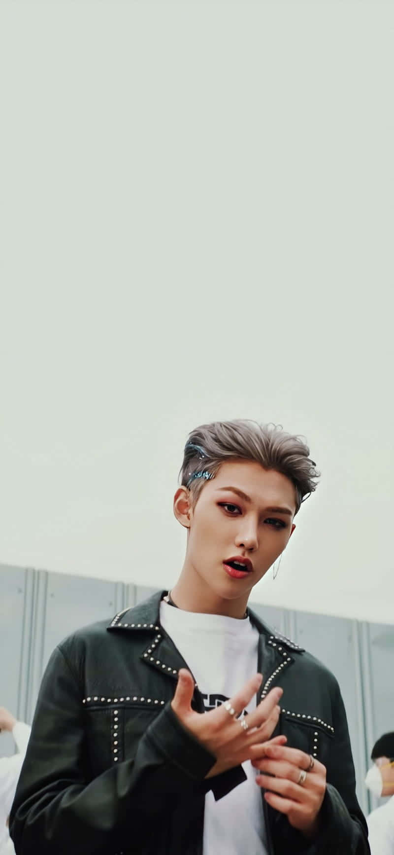 Felix Of Stray Kids Impressing With His Visuals. Wallpaper