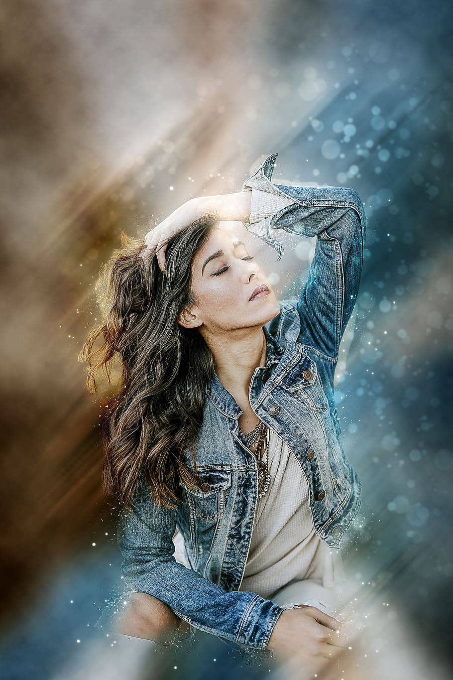 Female Model With Luminous Effect Wallpaper