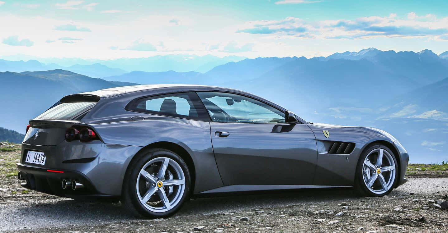 Ferrari Gtc4lusso - Luxury Meets Performance Wallpaper