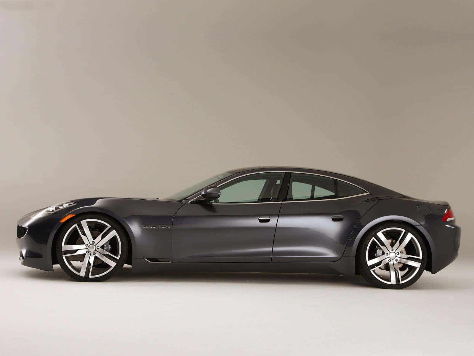 Fisker Karma Hybrid Electric Car Wallpaper