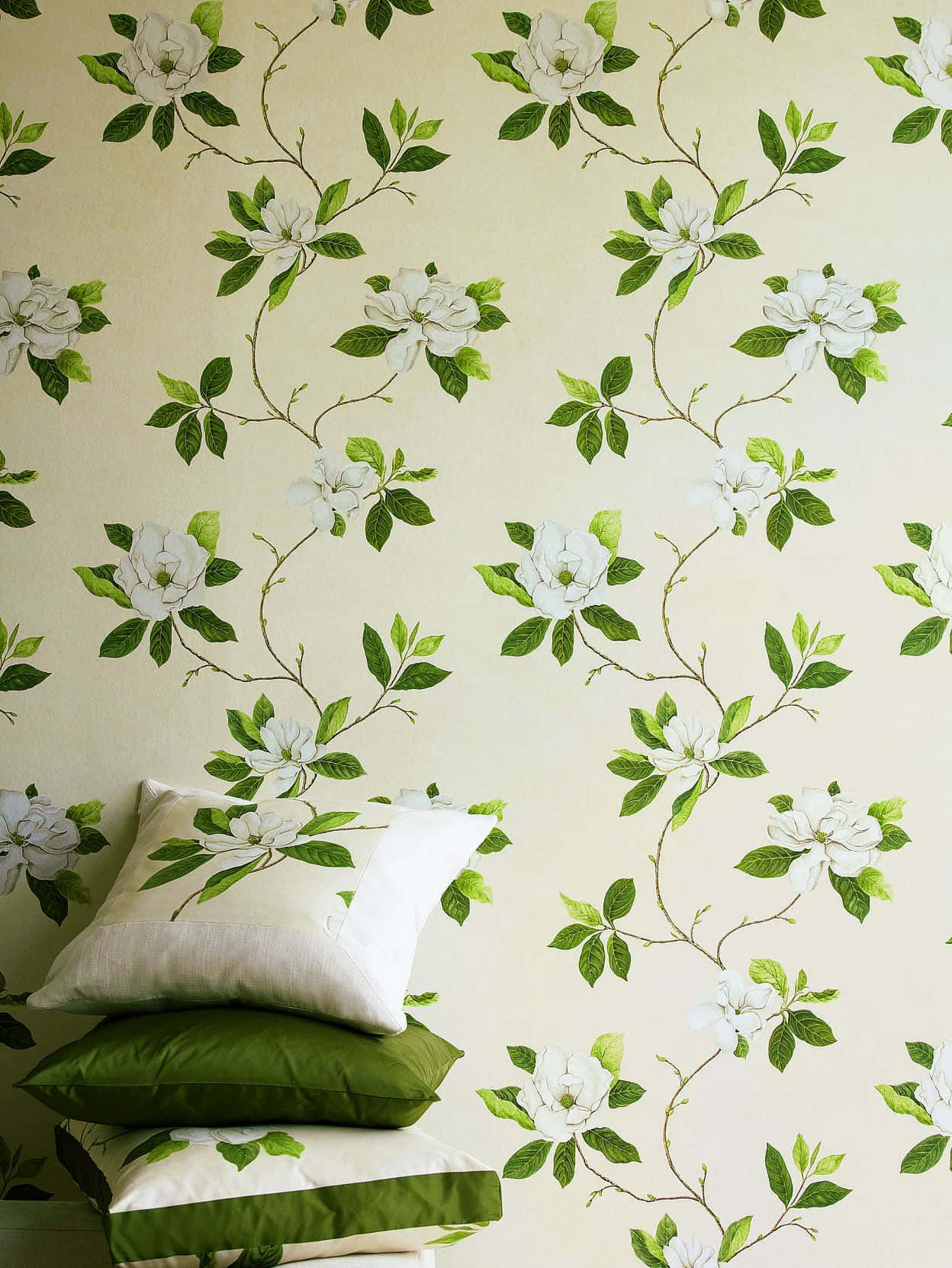 Floral Wallpaperand Pillows Decor Wallpaper