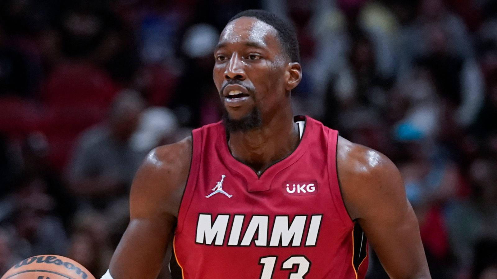 Focus Shot Miami Bam Adebayo Wallpaper