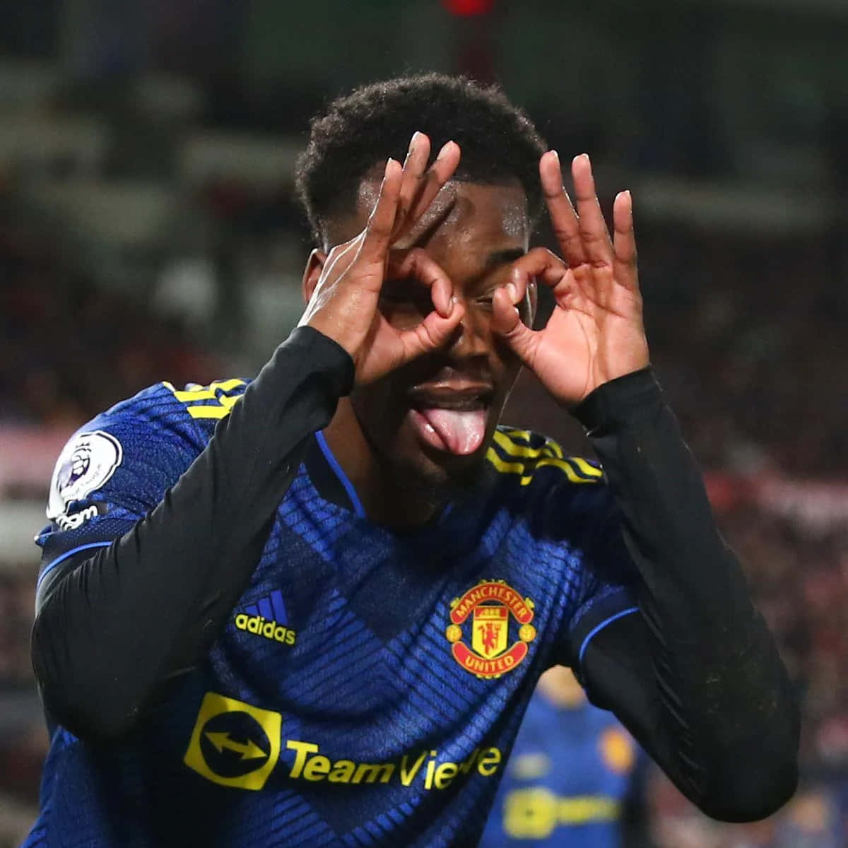 Footballer Celebration Goggles Gesture Wallpaper