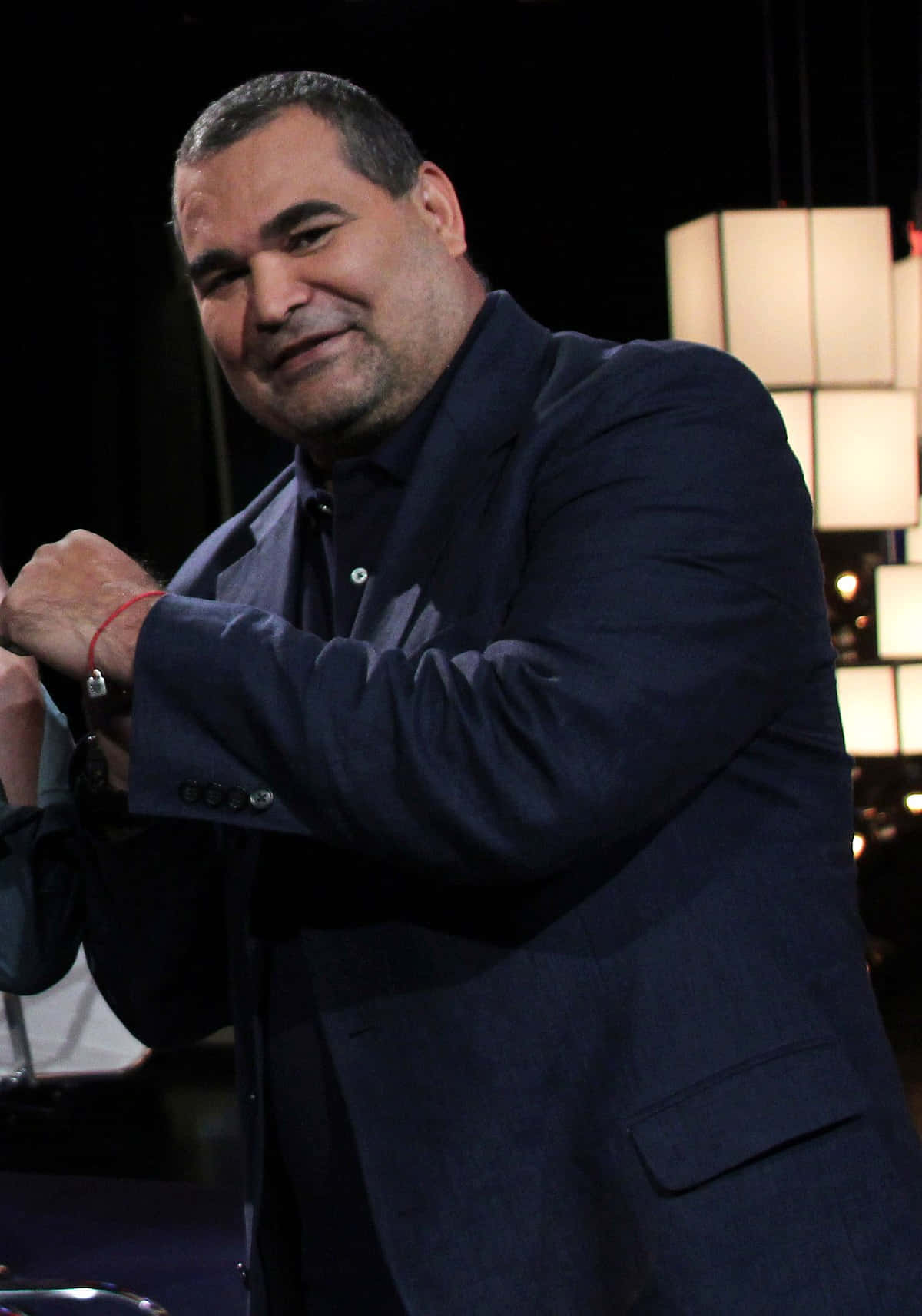 Former Footballer Jose Luis Chilavert In A Television Interview Wallpaper