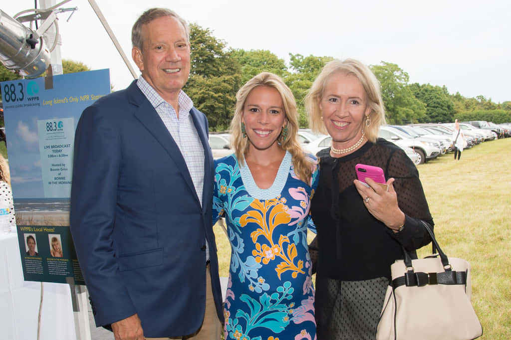 Former Governor George Pataki With His Family Wallpaper