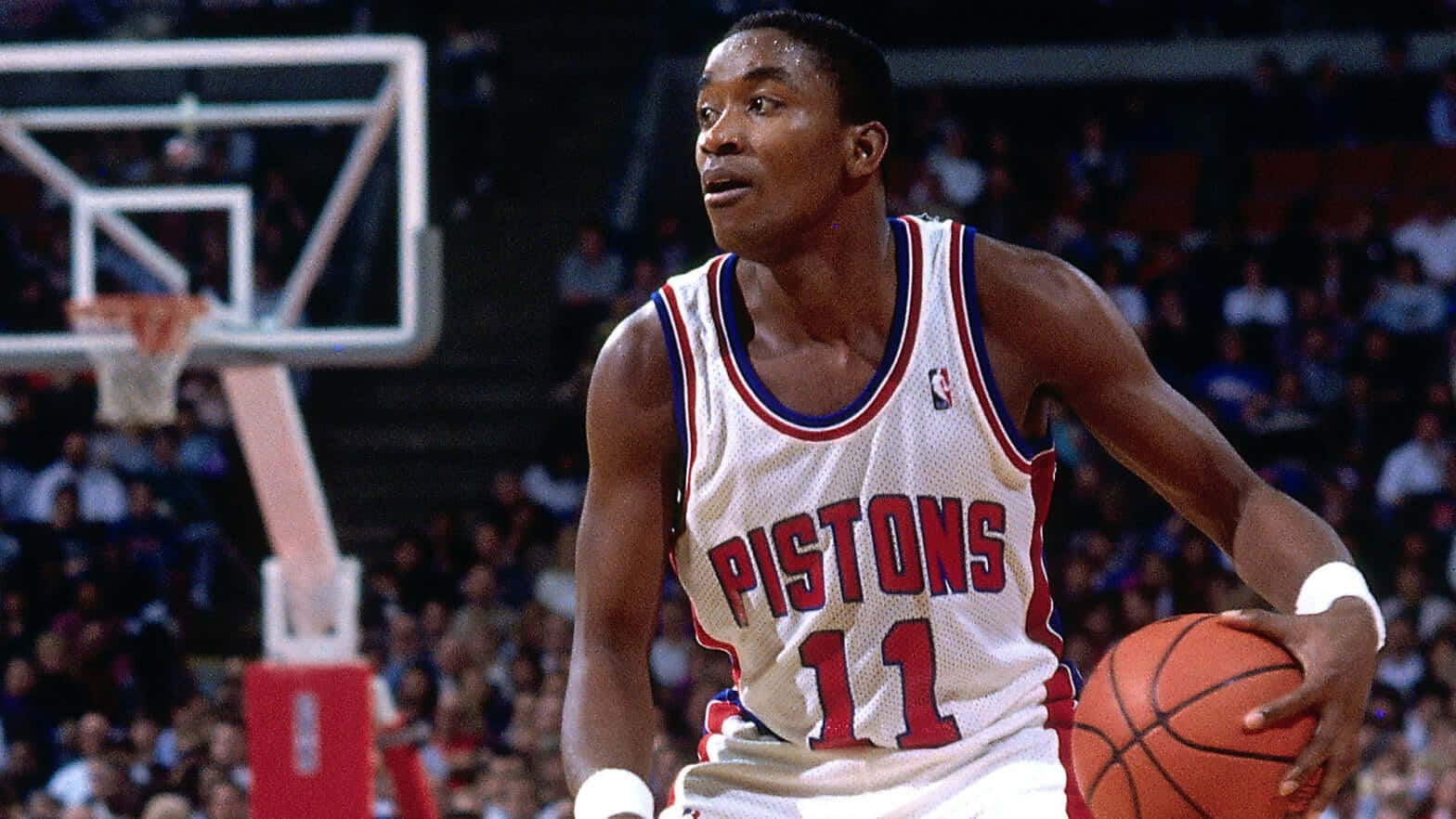 Former Professional Basketball Player Isiah Thomas Nba Game Wallpaper