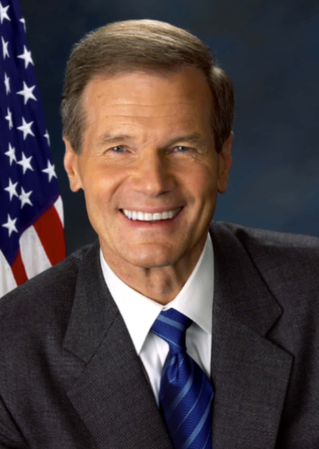 Former Senator Bill Nelson Smiling Energetically Wallpaper